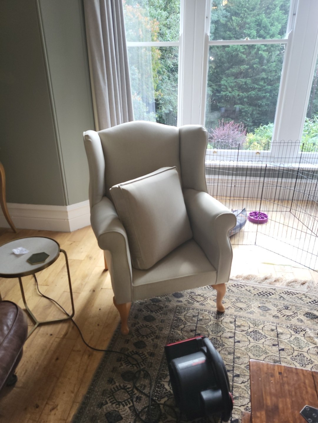 Armchair upholstery cleaning in a Horsforth, Leeds lounge